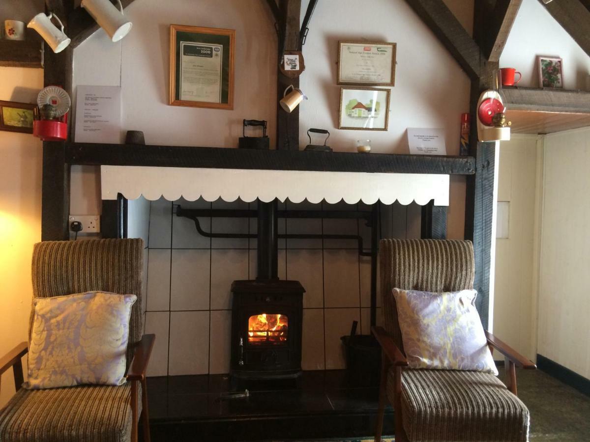 Cummins Cottages Ballycrossaun 外观 照片
