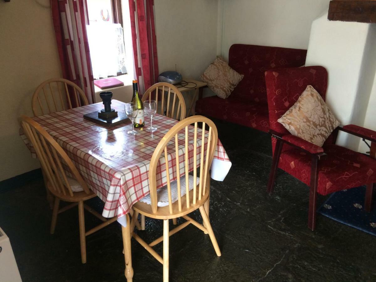 Cummins Cottages Ballycrossaun 外观 照片